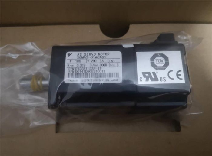 Модуль YASKAWA SGMAS-01ACA61 Servo Motor