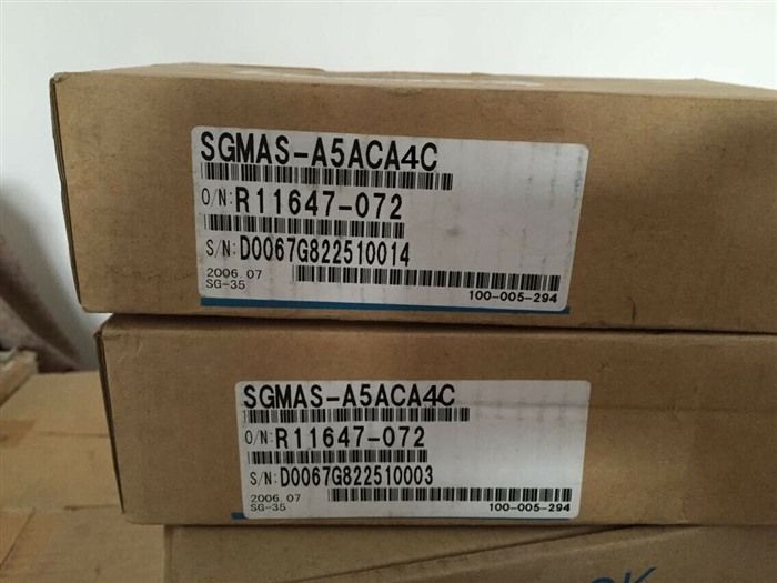 Модуль YASKAWA AC SERVO MOTOR SGMAS-A5ACA4C ORIGINAL