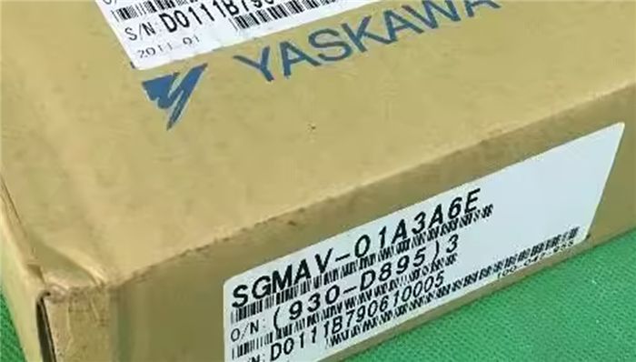 Модуль YASKAWA AC SERVO MOTOR SGMAV-01A3A6E 100W 200V 0.91A 3PH
