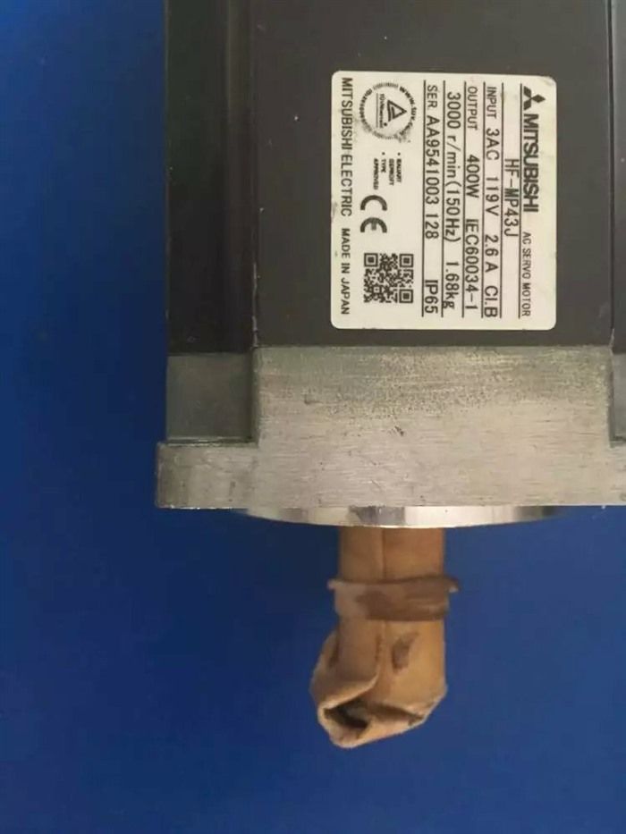 Модуль MITSUBISHI AC SERVO MOTOR HF-MP43J HFMP43J