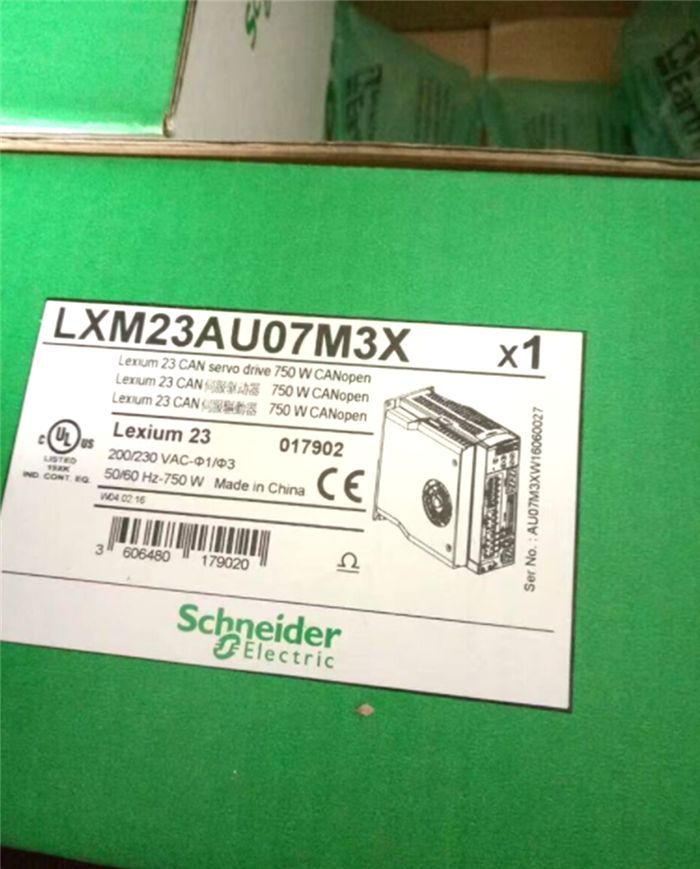 Модуль SCHNEIDER LXM23AU07M3X Servo Drive