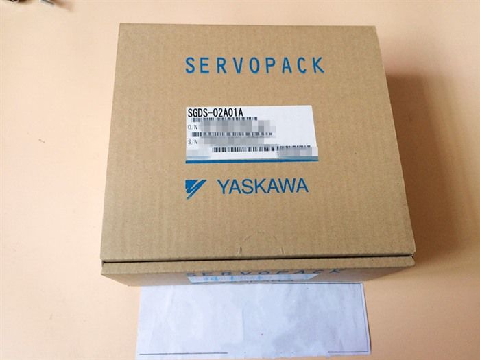 Модуль ORIGINAL YASKAWA AC SERVO DRIVER SGDS-02A01A SGDS02A01A