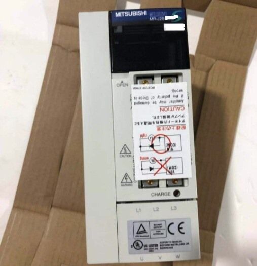Модуль MITSUBISHI AC SERVO DRIVER MR-J2S-10B-EG