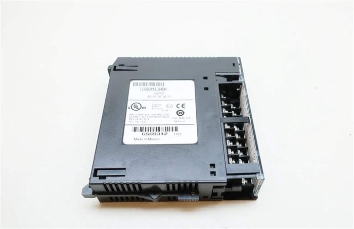 Модуль GE FANUC IC693MDL940K Output Module
