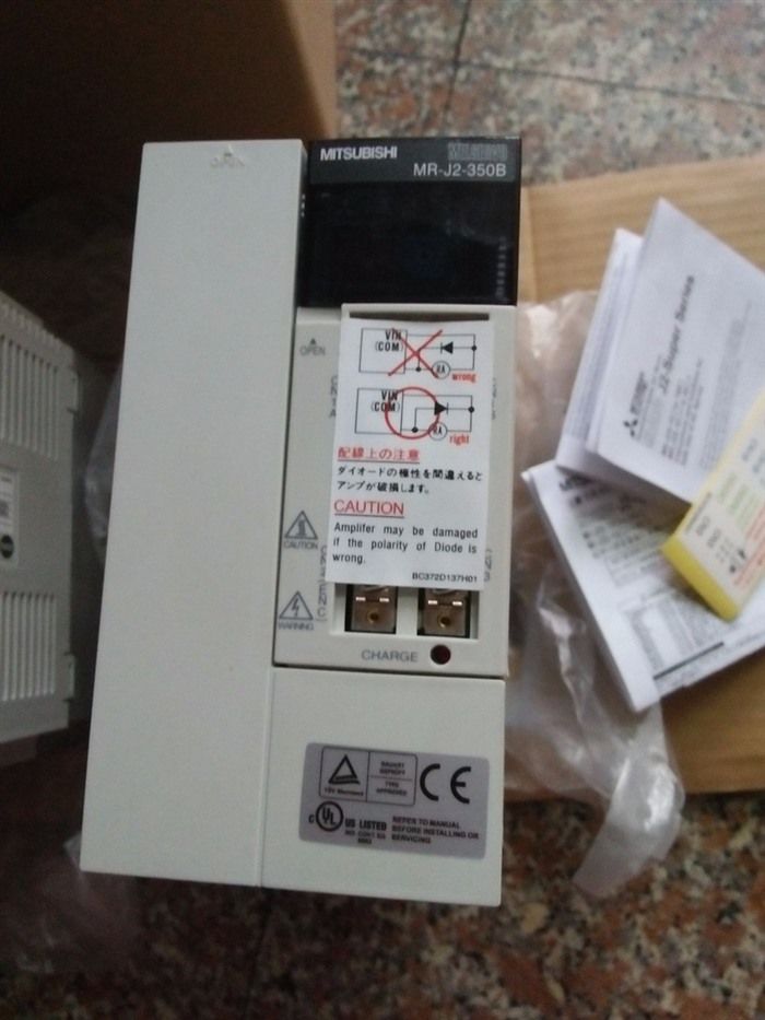 Модуль MITSUBISHI AC SERVO DRIVER MR-J2-350B MRJ2350B