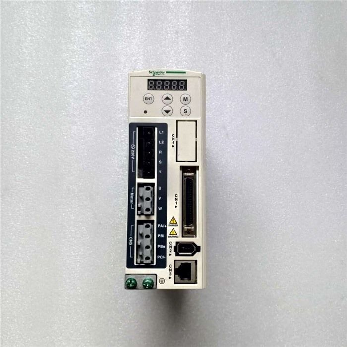 Модуль SCHNEIDER LXM23DU04M3X Servo Driver