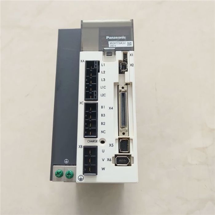Модуль Mitsubishi MEDKT7364CA1 Servo Drive