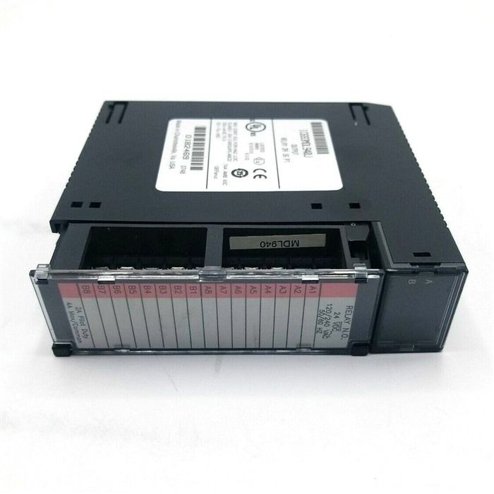 Модуль GE Fanuc IC693MDL940J Output Relay Module