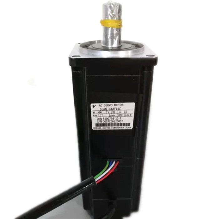 Модуль Yaskawa servo motor SGML-04AF14C