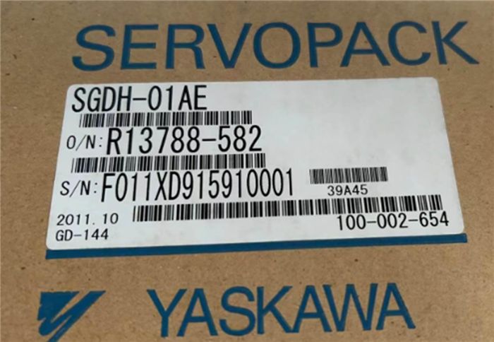 Модуль YASKAWA SGDH-01AE AC Servo Drive