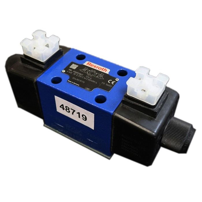Модуль Rexroth 4WE10E33/CW230N9K4 R900911869