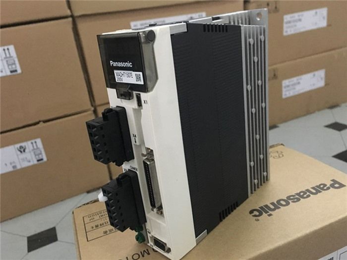 Модуль ORIGINAL PANASONIC AC SERVO DRIVER MADHT1507