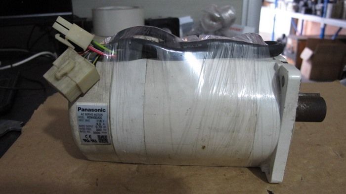Модуль PANASONIC AC SERVO MOTOR MSMA082A3S 100% TESTED
