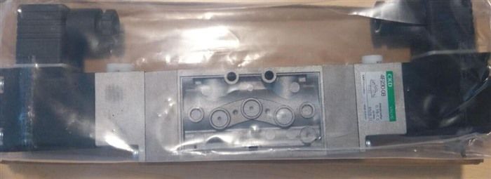 Модуль CKD 4F230-08 Solenoid Valve AC110V