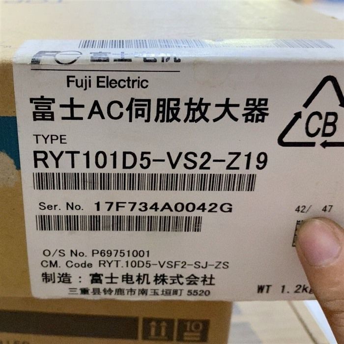 Модуль FUJI RYT101D5-VS2-Z19 AC SERVO DRIVER RYT101D5VS2Z19