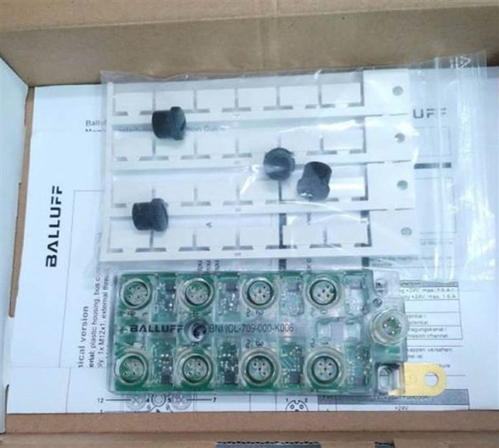 Модуль BALLUFF BNI0007 BNI IOL-709-000-K006 I/O Modules