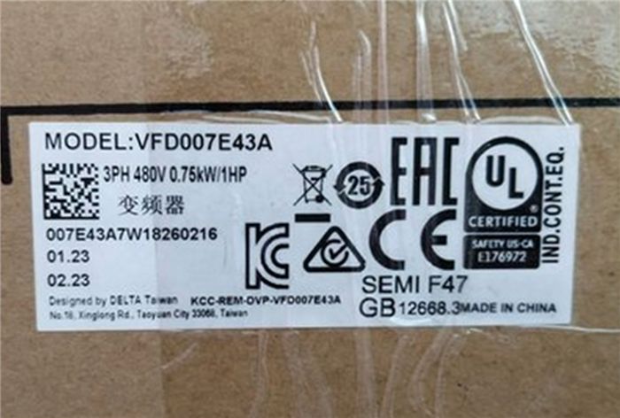 Модуль Delta VFD007E43A 0.75KW 1Hp 460V Three Phase Input AC Motor Drive Inverter