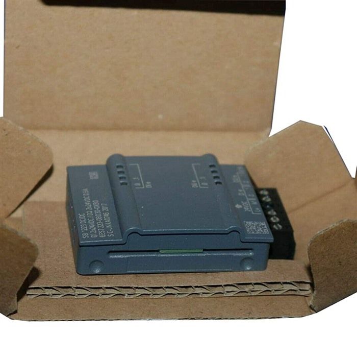 Модуль SIEMENS 6ES7 223-0BD30-0XB0 SIMATIC S7-1200 Digital I/O Module