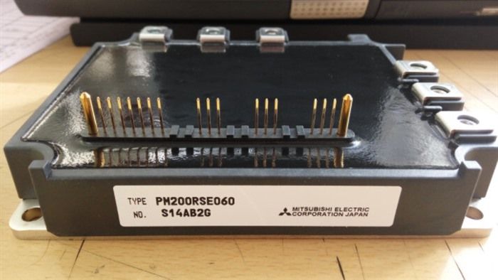 Модуль MITSUBISHI PM200RSE060 MODULE -FREE #MIT