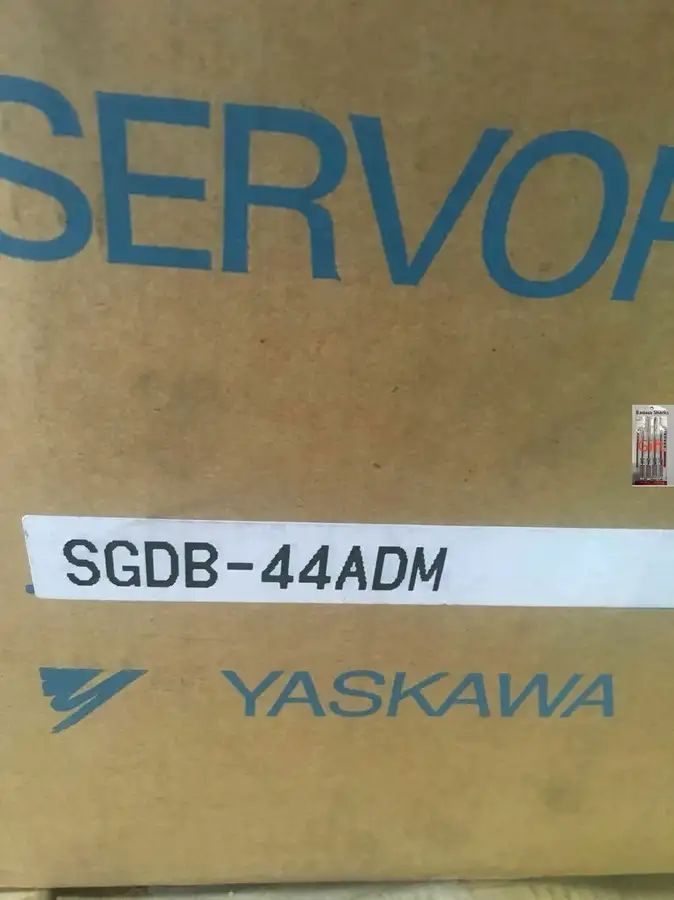 Модуль Yaskawa SGDB-44ADM