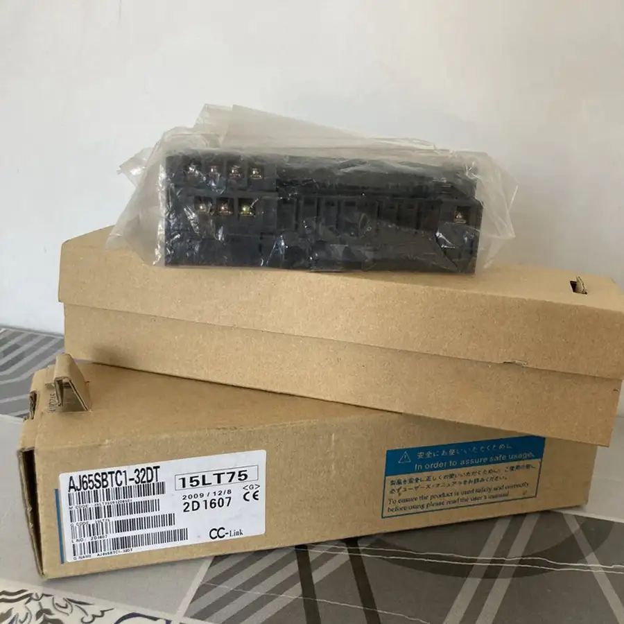 Модуль Mitsubishi AJ65SBTC1-32DT