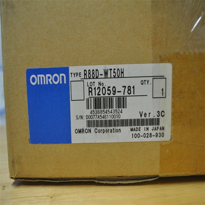 Модуль Omron R88D-WT50H