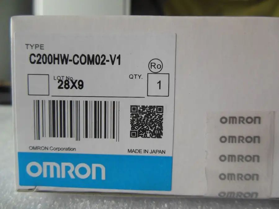 Модуль Omron C200HW-COM02-V1