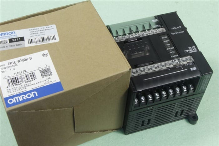 Модуль Omron CP1E-N20DR-D