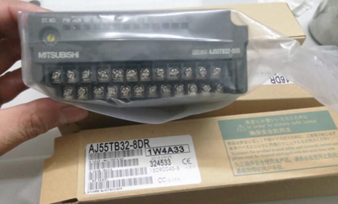 Модуль Mitsubishi AJ55TB32-8DR