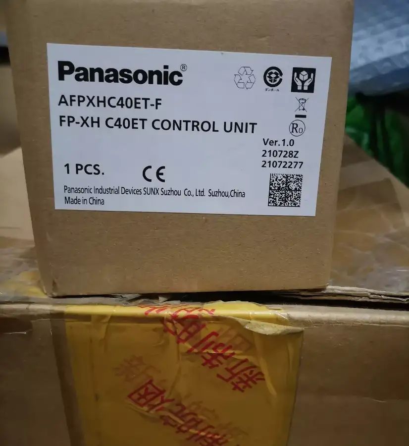 Модуль Panasonic AFPXHC40ET-F