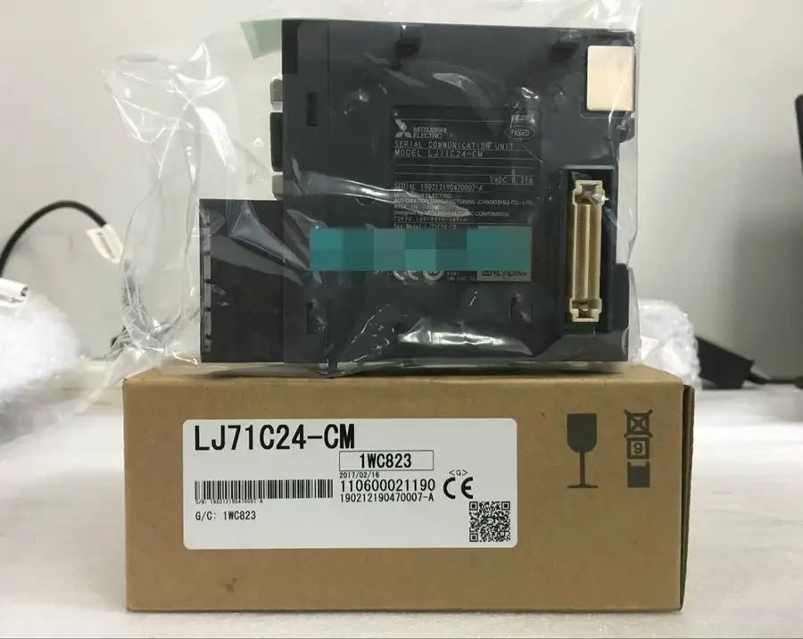 Модуль Mitsubishi LJ71C24-CM