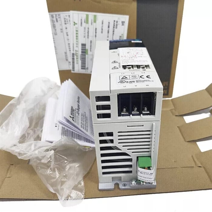 Модуль Mitsubishi Electric MR-J2S-70B-S041U638