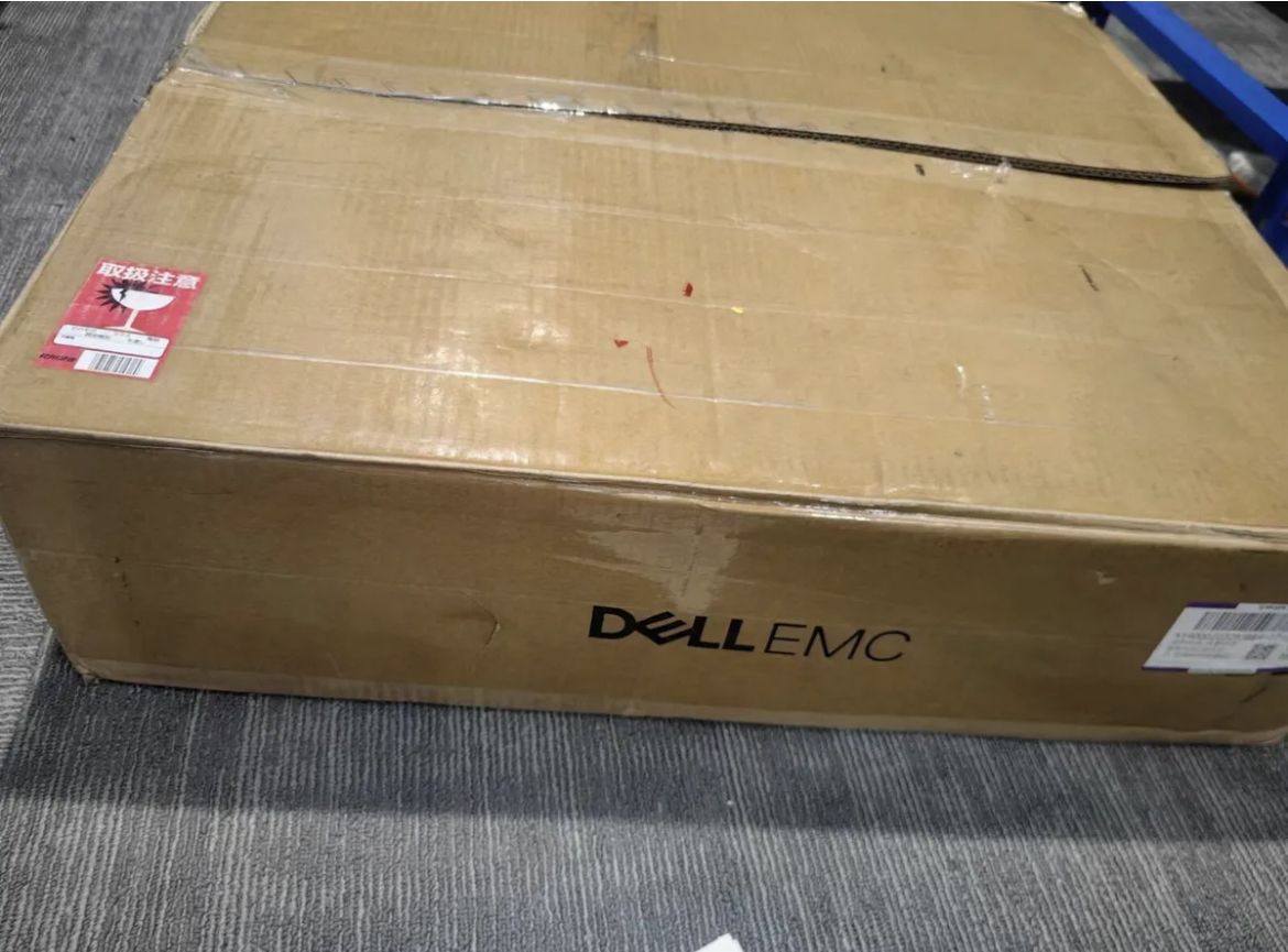 Коммутатор Dell EMC Z9100-ON 32x 100G QSFP28 2x 10G 34 Port 100Gb 100GbE