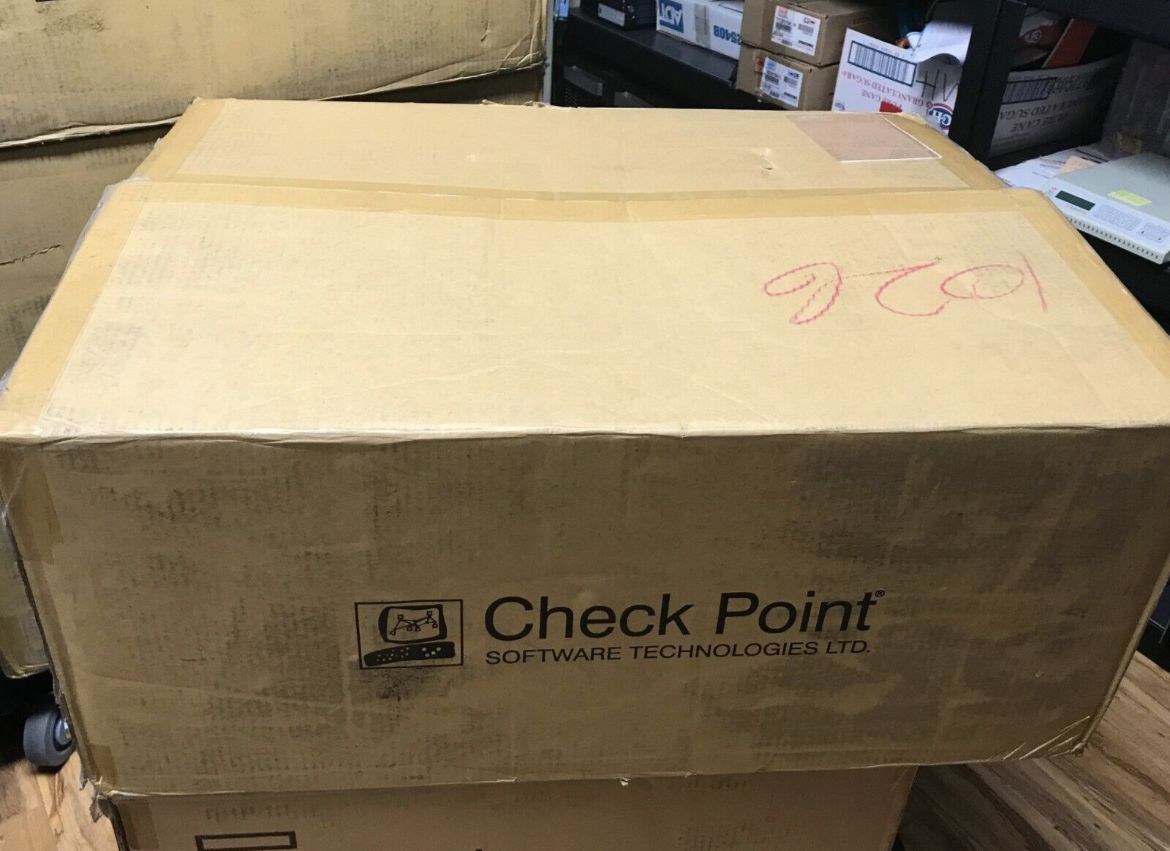 Коммутатор Check Point CPAP-SG15400-NGTP