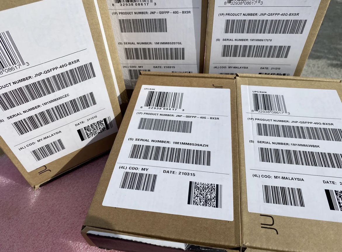 Трансивер Juniper JNP-QSFP-100G-BXSR