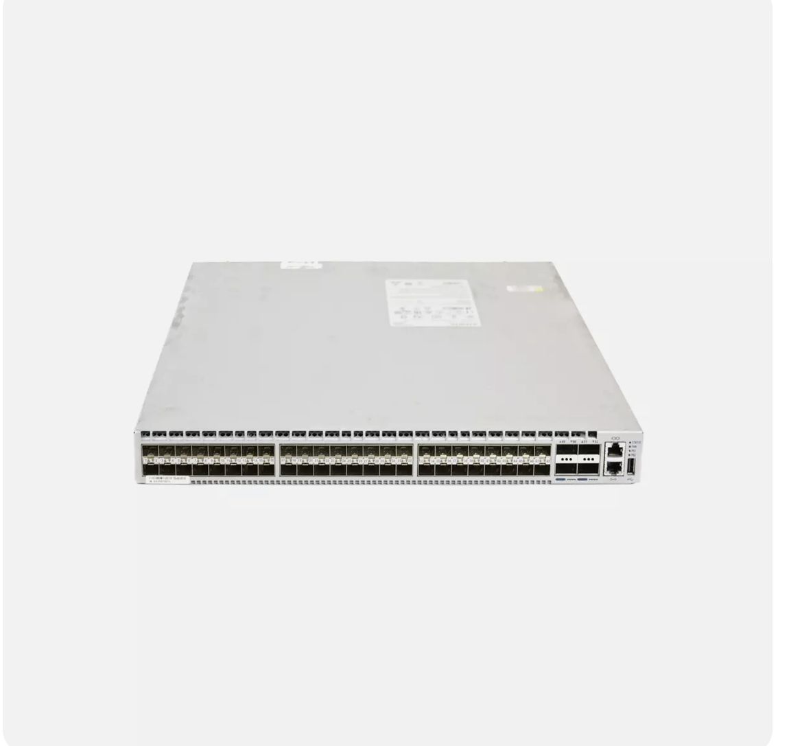 Коммутатор Arista DCS-7050S-64-F. Товар уцененный